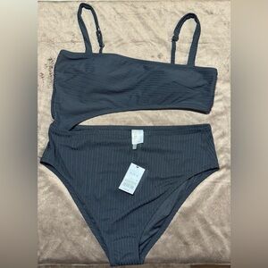 NWT Shade & Shore Black Textured One Piece Swim Suit Size XL (see description)
